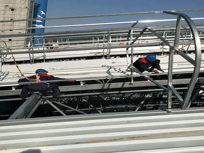 江阴加油站网架安装